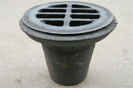 大理泄水管